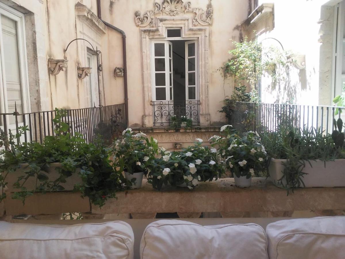 דירות סירקוזה Ortigia Family House מראה חיצוני תמונה