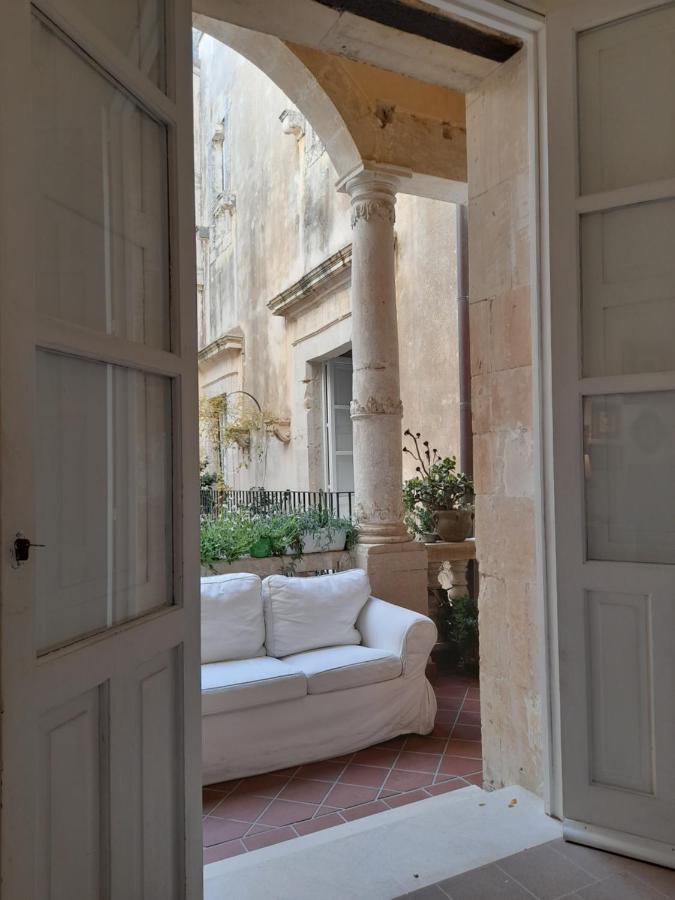 דירות סירקוזה Ortigia Family House מראה חיצוני תמונה
